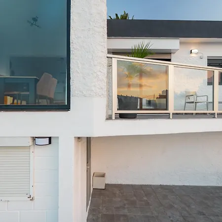 Sotileza - Private Pool & Garden بيت للعطل